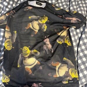 Dumbgood Shrek Graphic Mesh Shirt Large